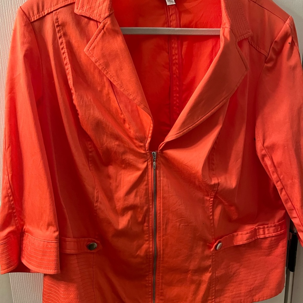 Avenue Women's Vibrant Coral Blazer Sz14-16 - Picture 3 of 8